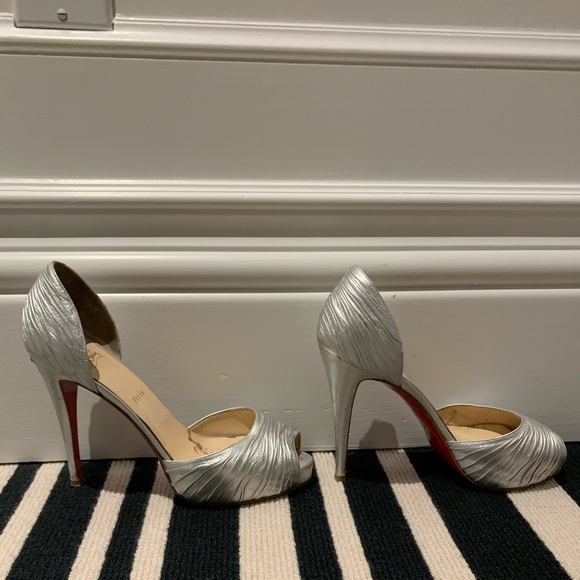 Silver Christian Louboutin heels - Picture 4 of 4